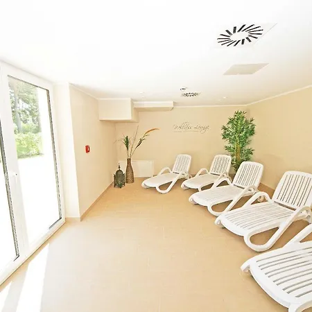 Haus Meeresblick - Ferienwohnung Strandmuschel Baabe